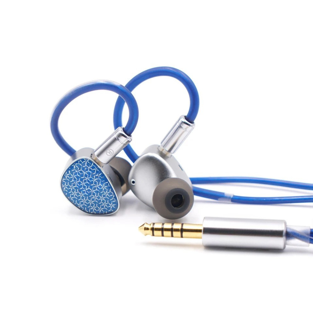 10mm Dynamic Driver Earbuds, 2-Pin Detachable Cable