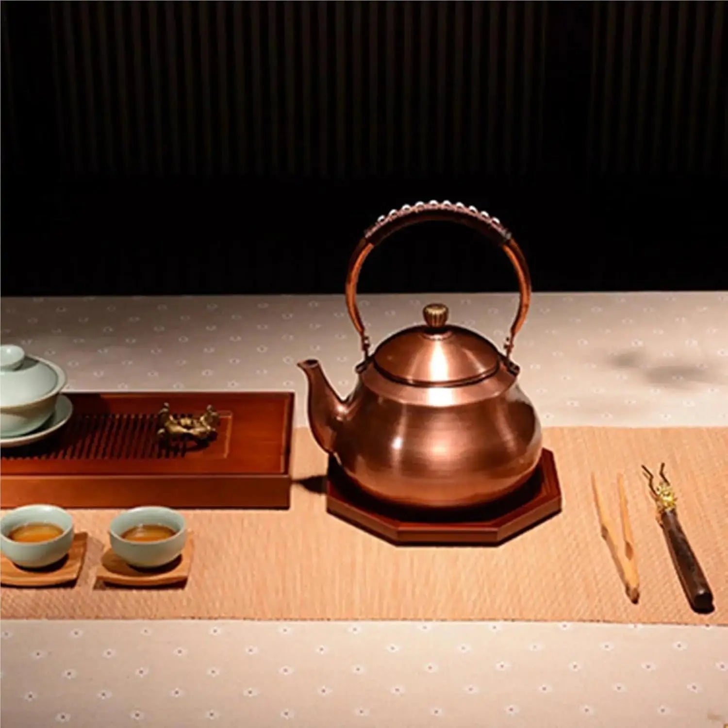 1.5L Copper Tea Kettle with Whistling Spout & PU Leather Handle – Gas, Induction, Electric