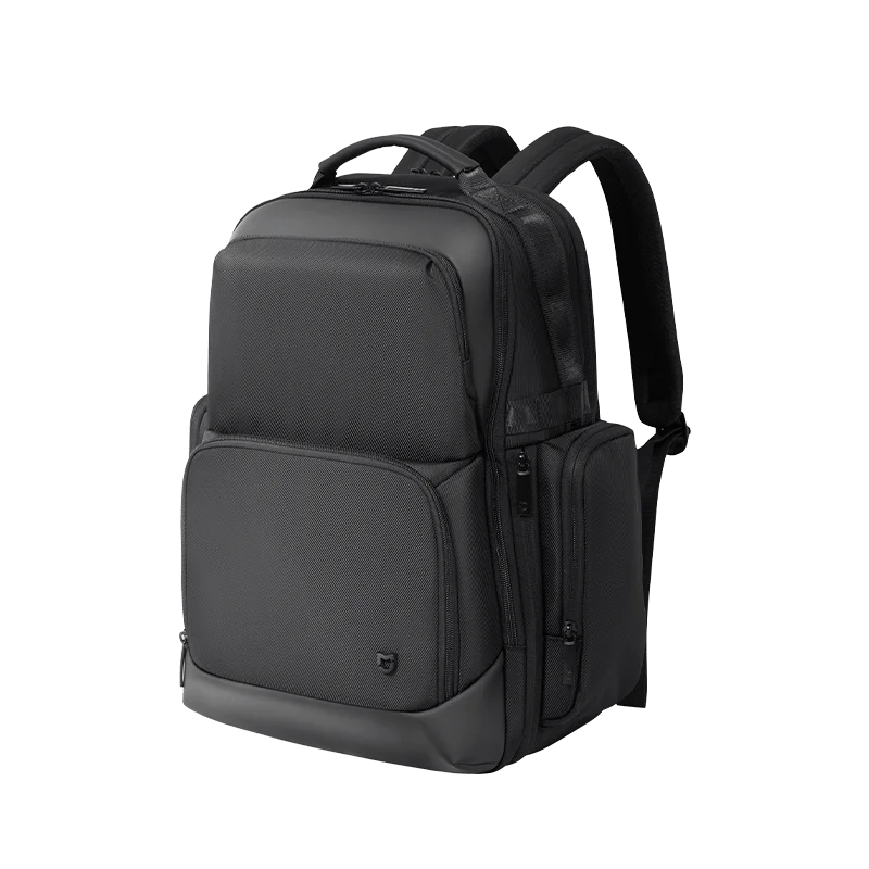 Expandable Office and Travel Backpack with 29L Capacity