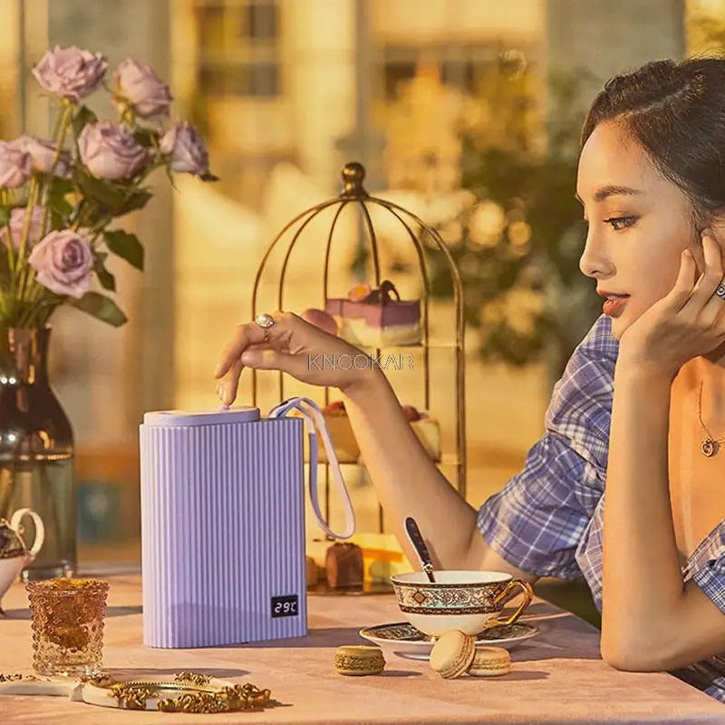 Compact 500ml Electric Kettle for Home or Travel with 7-Stage Temperature Control