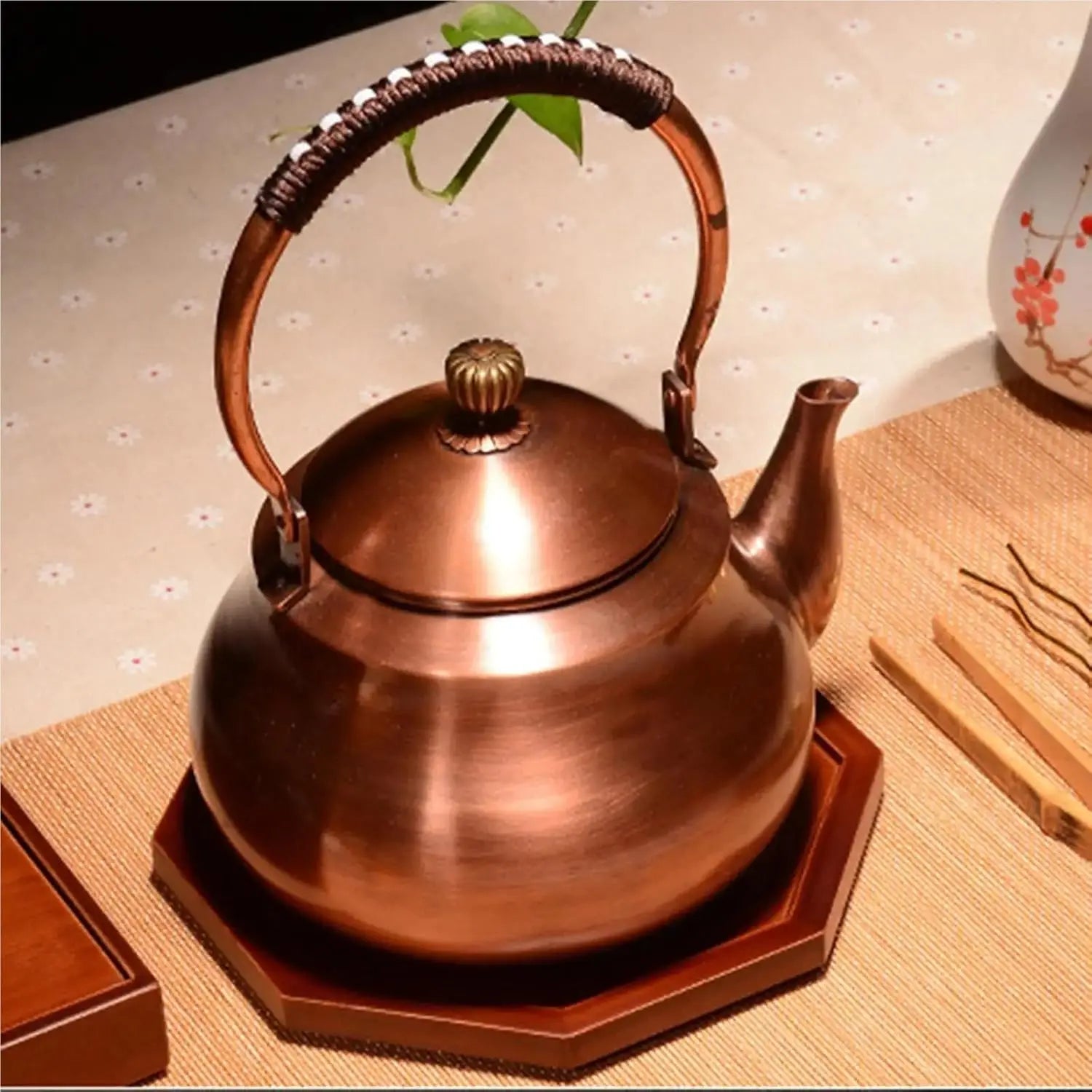 1.5L Copper Tea Kettle with Whistling Spout & PU Leather Handle – Gas, Induction, Electric