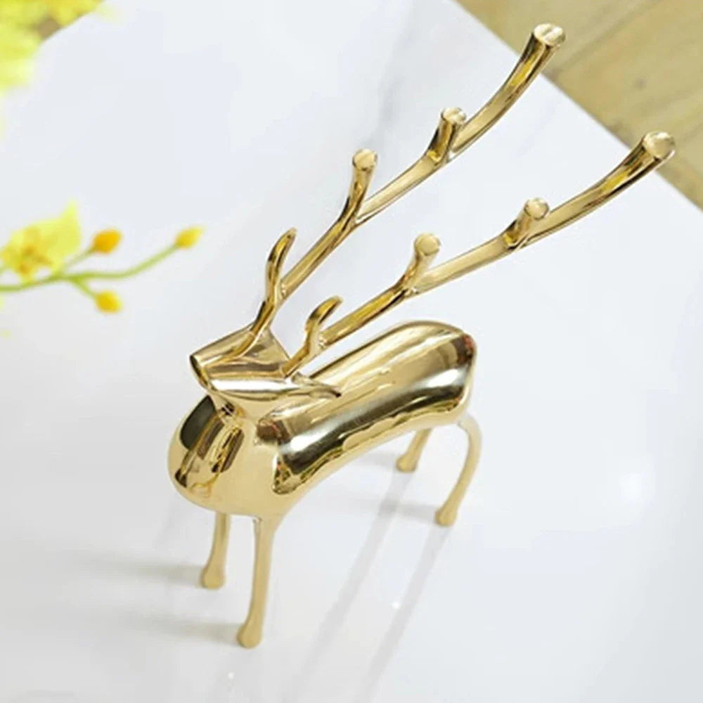Light Luxury Copper Elk Figurine – Desktop Decoration Gift