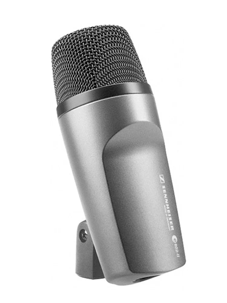 Wired Cardioid Dynamic Kick Drum and Vocal Microphone