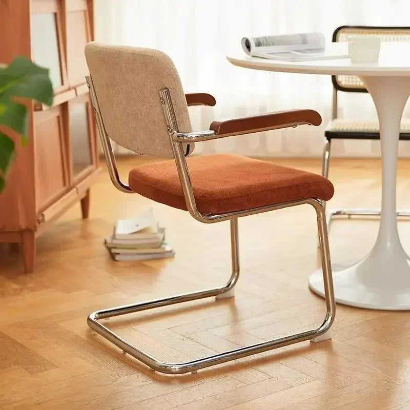 Comfortable Leisure Chair, Home Office or Bedroom Use
