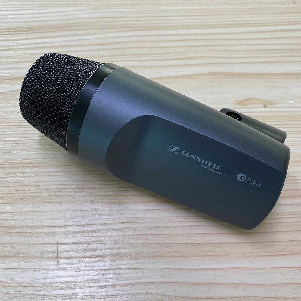 Wired Cardioid Dynamic Kick Drum and Vocal Microphone