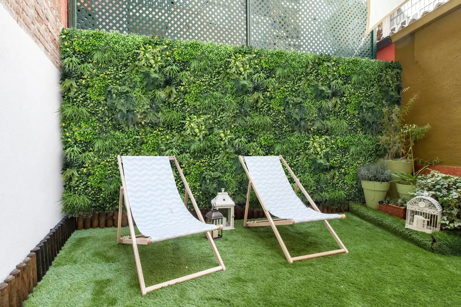 1x1M Artificial Grass Wall Panel for Outdoor Fence Decor