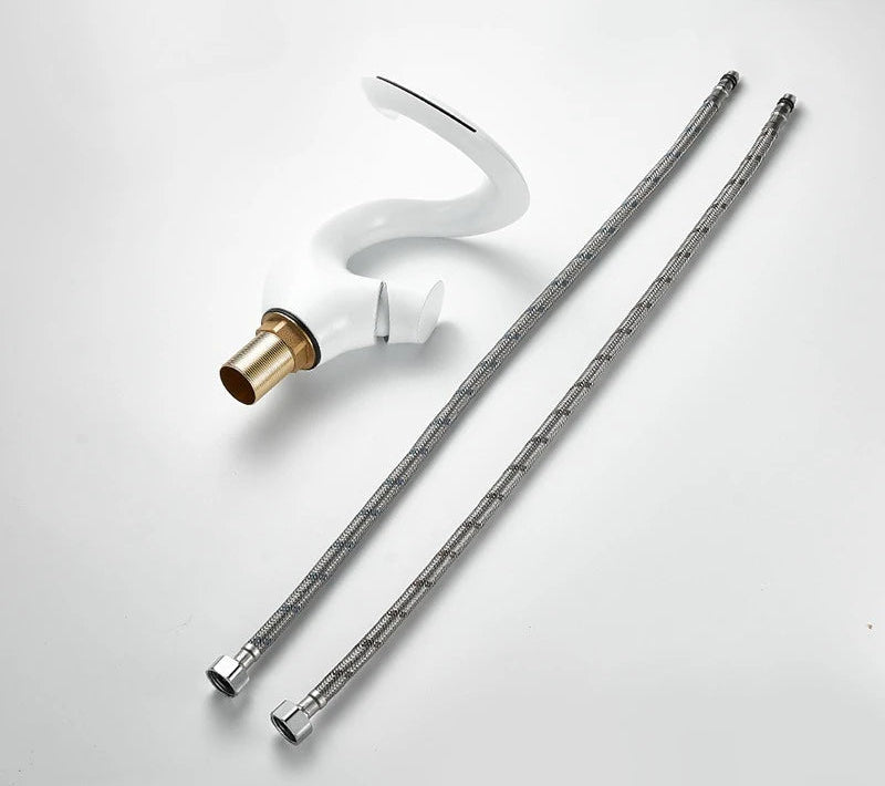 Modern Copper Bathroom Faucet Splash-Proof Waterfall Design