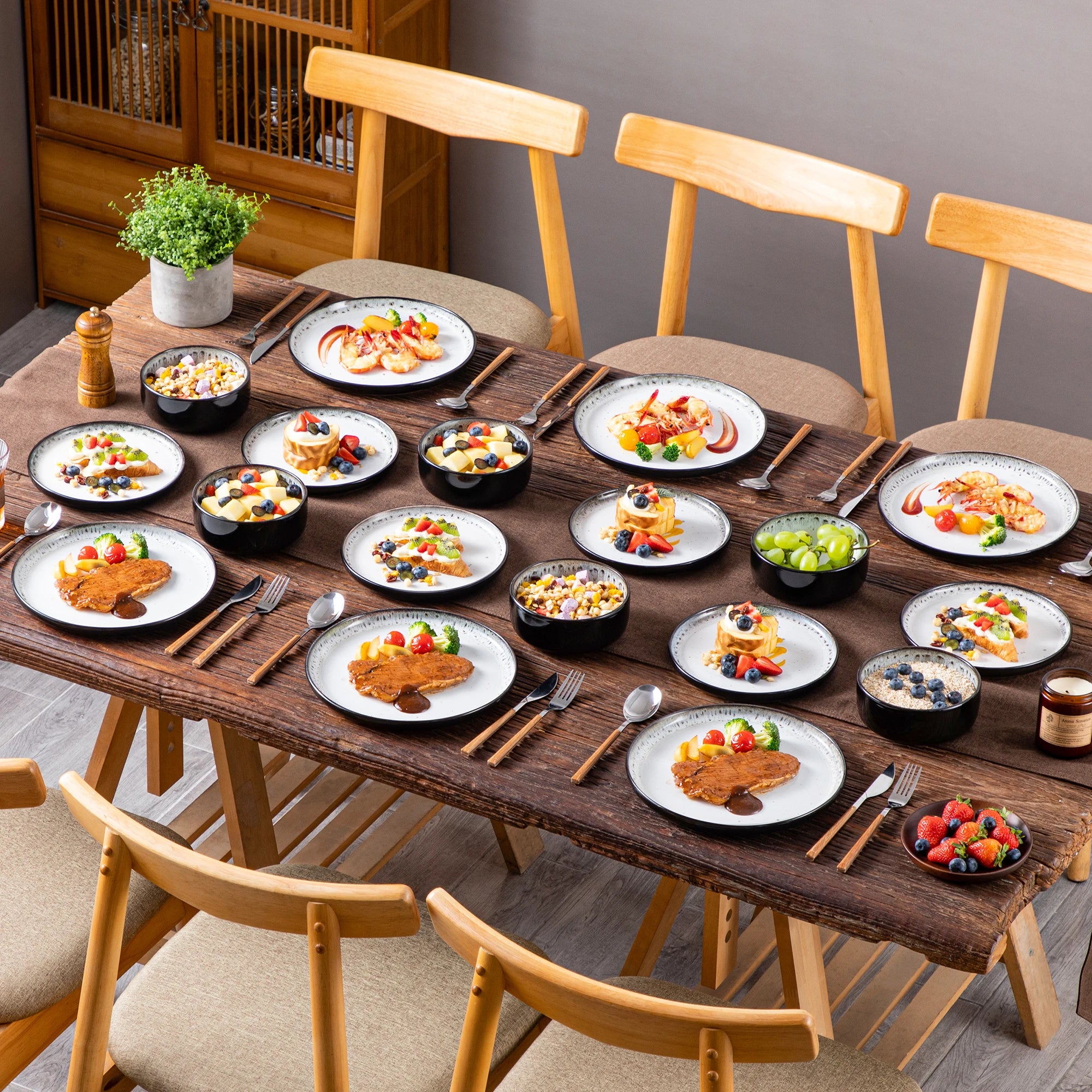 18-Piece Ceramic Dinnerware Set Black & White Plates and Bowls for 6 People