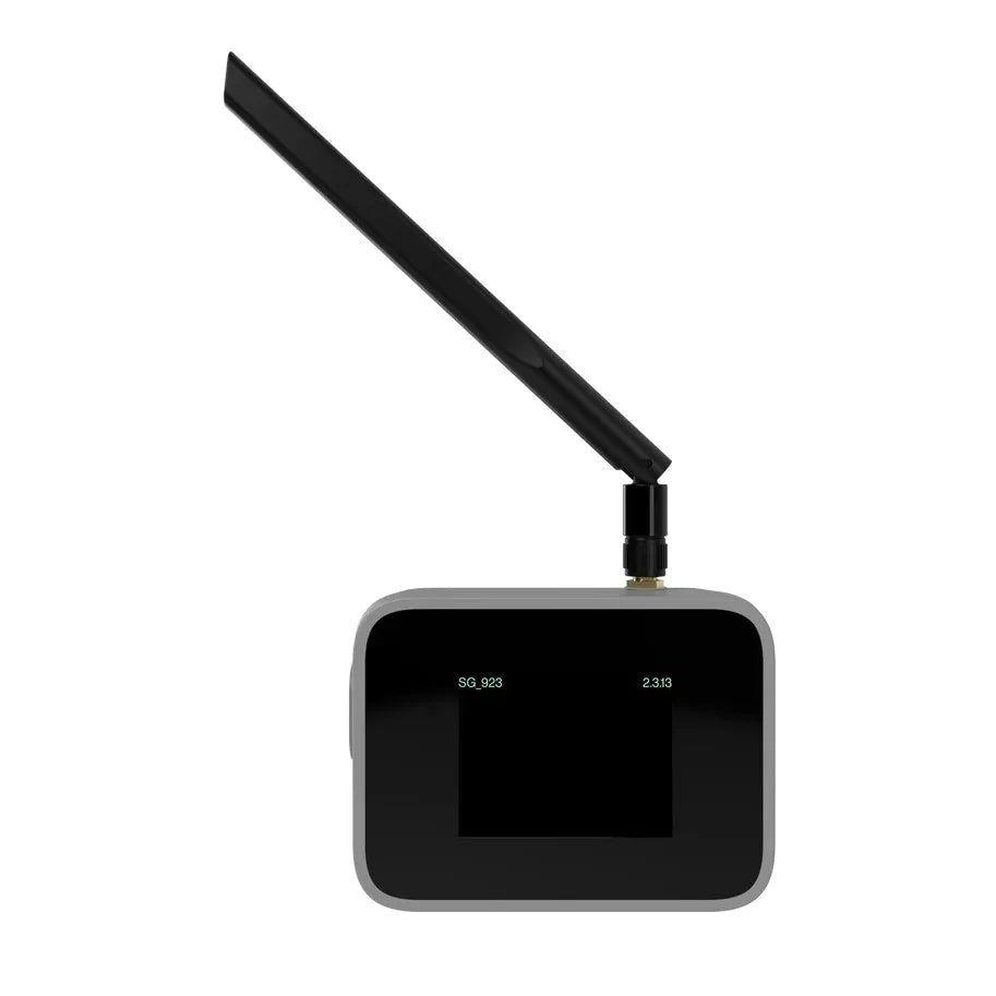 Outdoor Mesh Communication Device with Touchscreen & GNSS