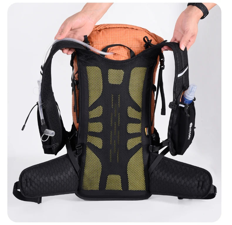 Unisex 30L Outdoor Backpack for Hiking, Climbing and Day Trips