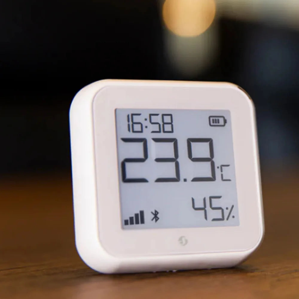 Smart Wi-Fi Temperature & Humidity Sensor with E-Paper Display Works with Alexa & Google Home